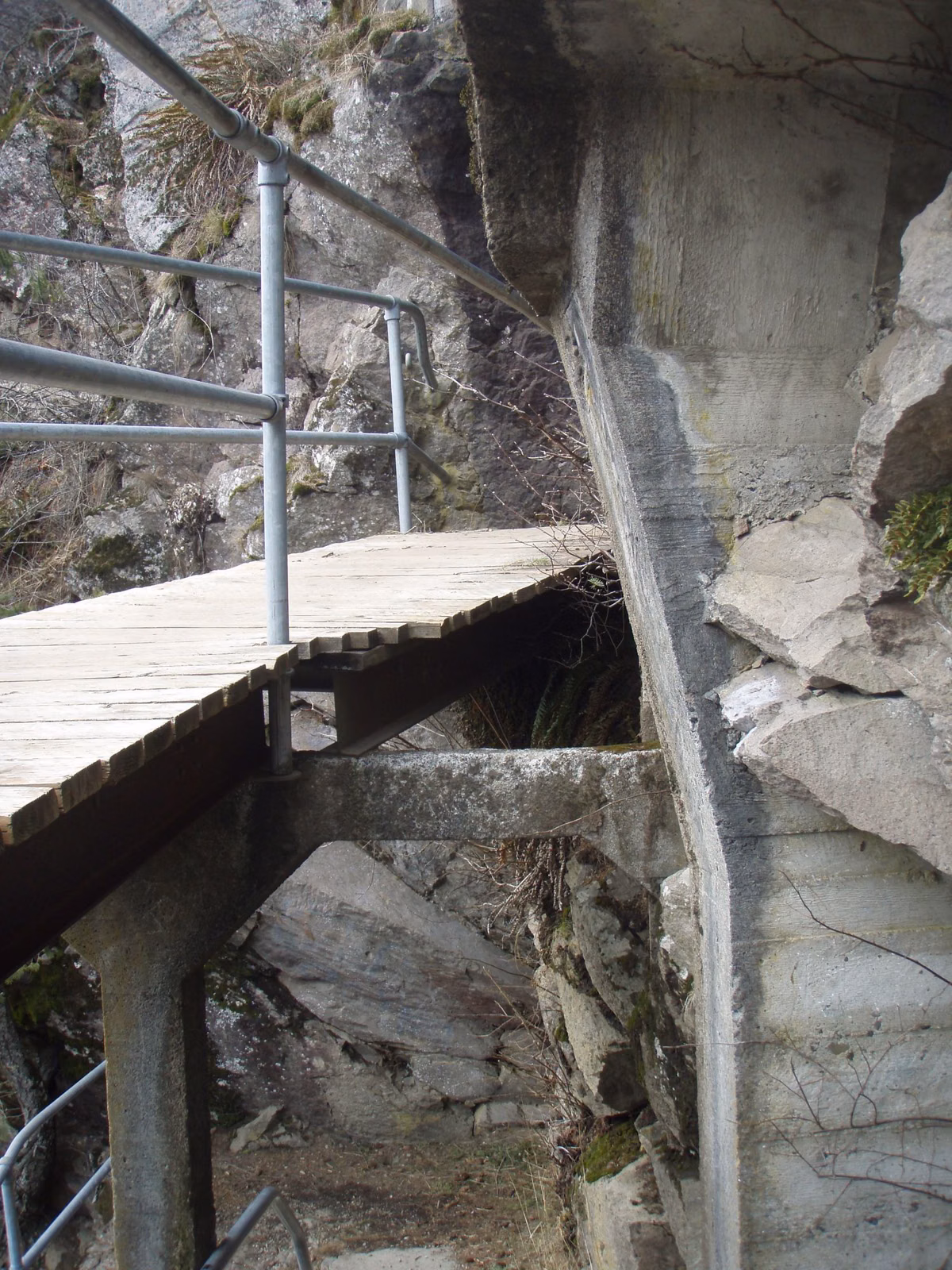 A railed walkway climbing the face of Beacon Rock